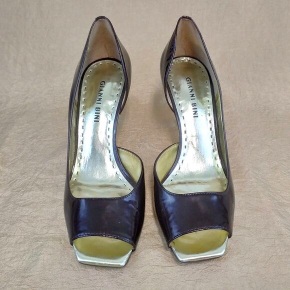 Gianni Bini Brown & Gold Open Toe Heels - Picture 1 of 9